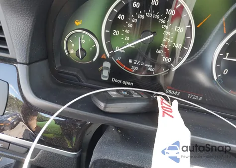 2016 BMW 528I xDrive z USA, uszkodzony, nr VIN WBA5A7C54GG642223